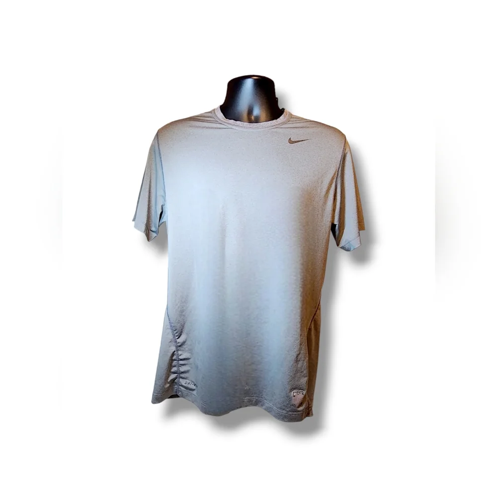 Nike Pro Combat T-shirt - Picture 1 of 6